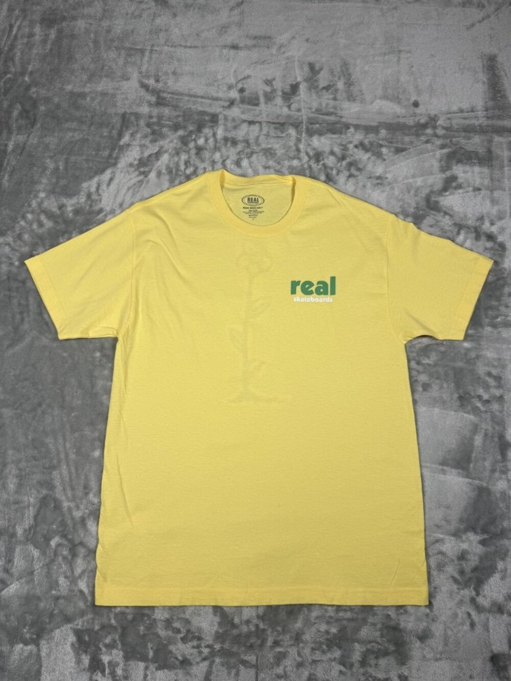 Real Skateboards Shirt Men's Large Yellow Flower Graphic Tee Skateboarding